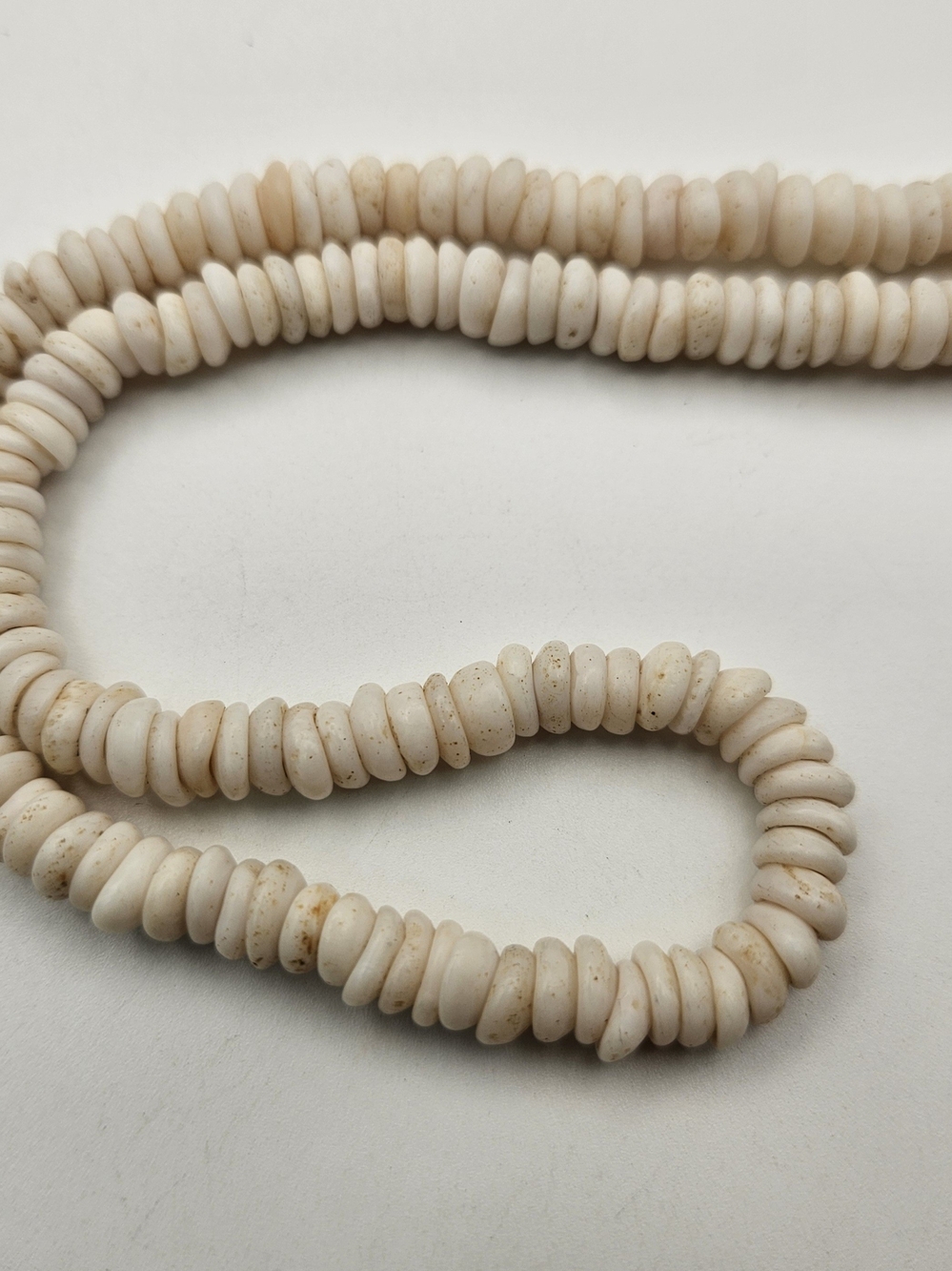 Natural White Heishi Bead Necklace - Unbranded